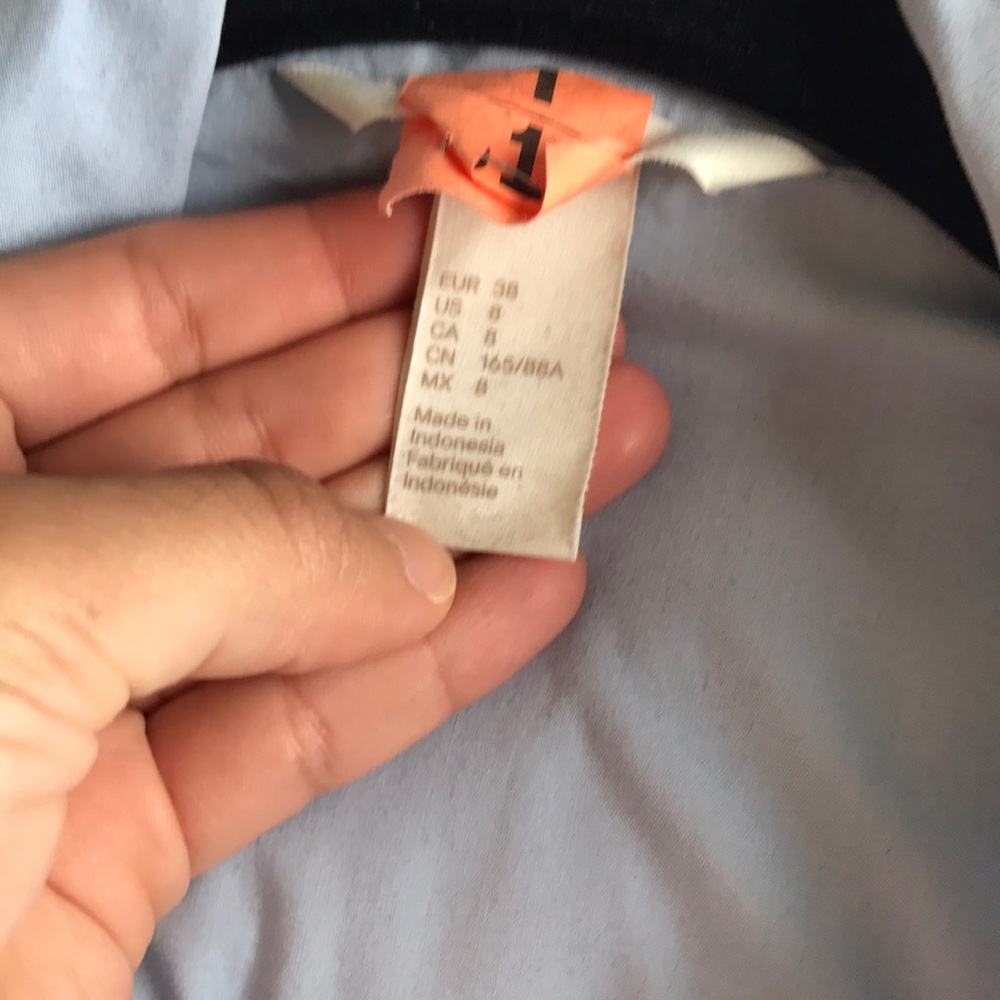 Pussybow H&M Blouse - Picture 3 of 5